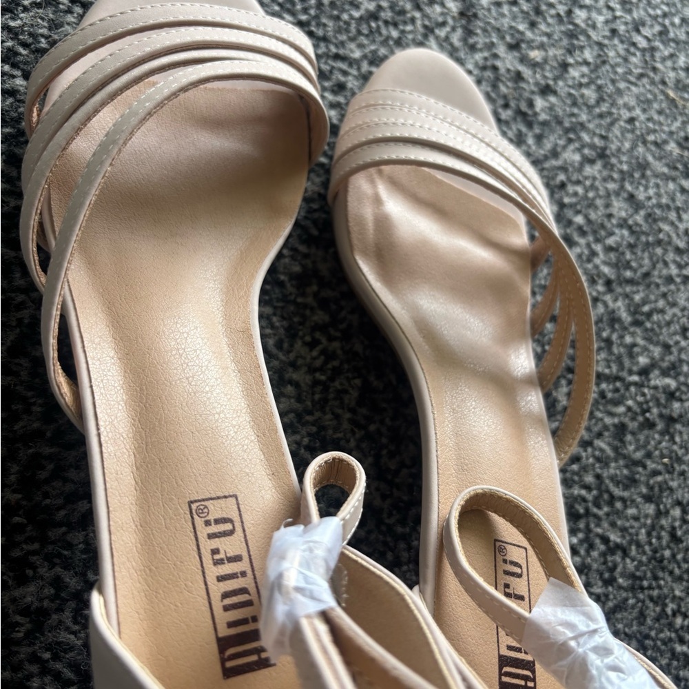 Ankle-Strap Low Heel Sandal in Nude - Picture 8 of 10